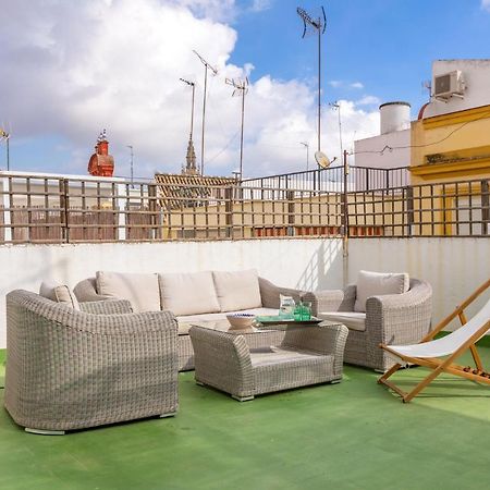 セビリアChampion Duplex Terrace And Garage Old Town 6 Paxアパートメント エクステリア 写真