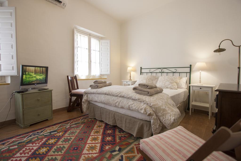 セビリアChampion Duplex Terrace And Garage Old Town 6 Paxアパートメント エクステリア 写真